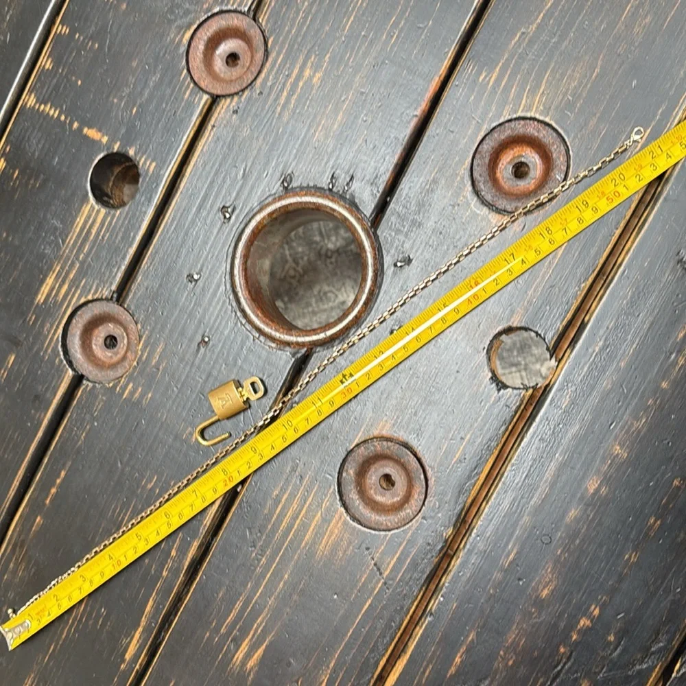 Louis Vuitton Lock & Key #316 on unbranded Chain - Picture 10 of 12